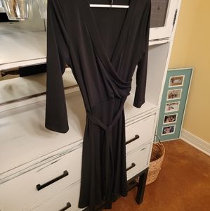 Janette black Faux Wrap dress 👗 w/tie.  Size M